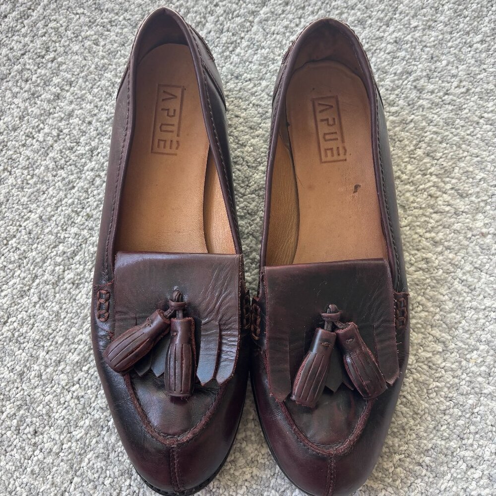 Burgundy Tassel Leather Loafers - Women's Flats